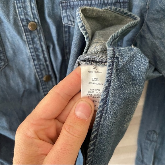 Miley Cyrus/Max Azria Denim Button Down - Picture 6 of 6